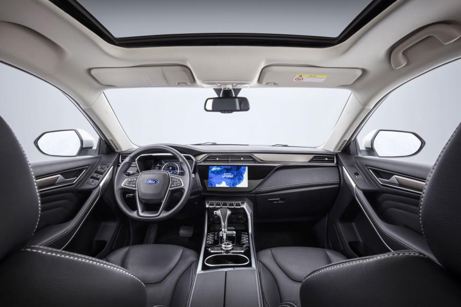 Торпедо Ford Territory 2018 года  (WW) (фото 4 из 16)